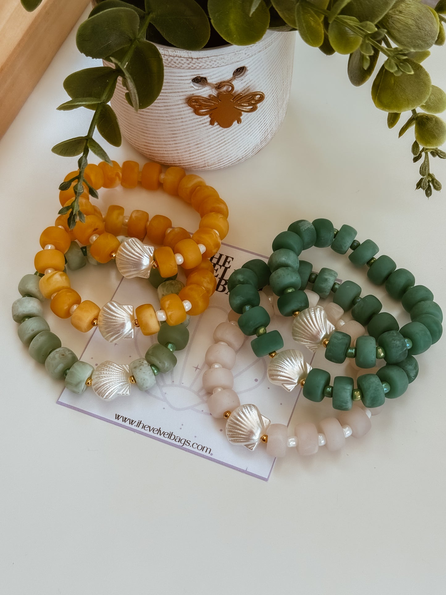 Shelly Bracelet