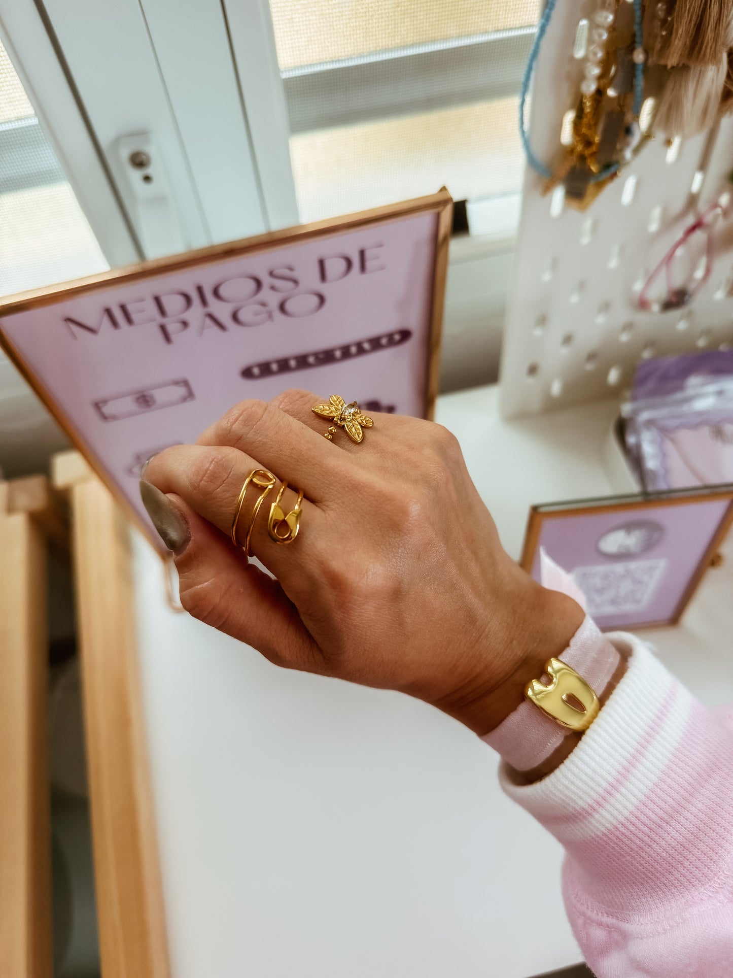 Pin Ring