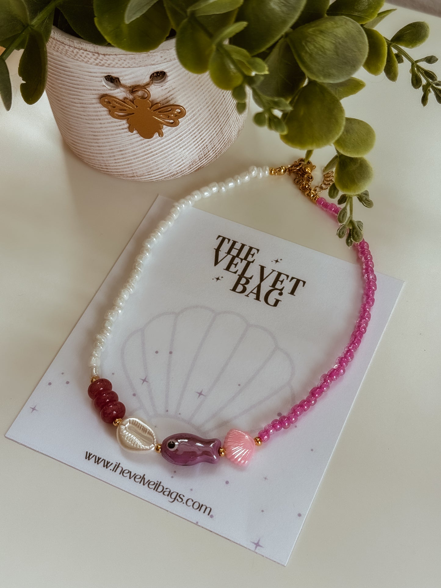 Ula Choker