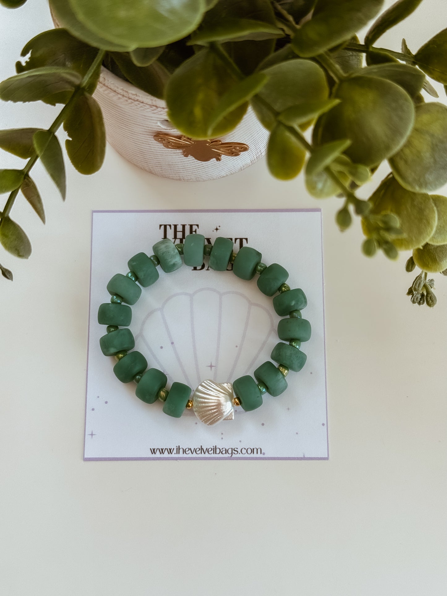 Shelly Bracelet
