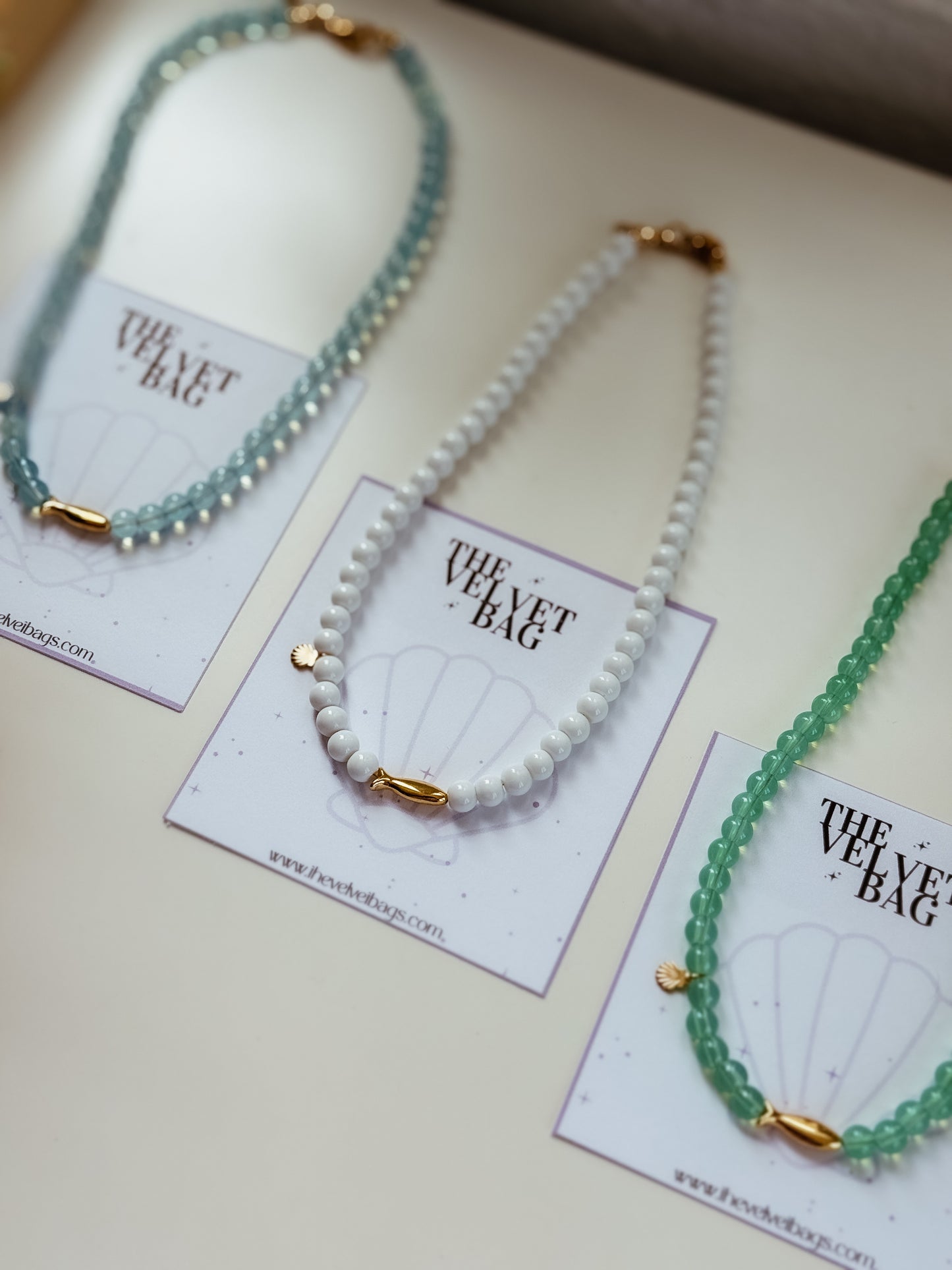 Sunny Choker