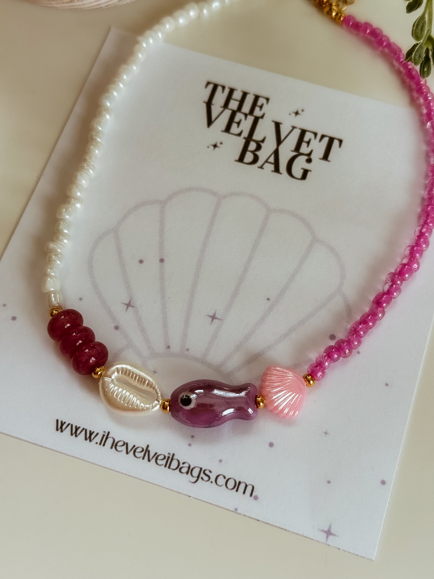 Ula Choker
