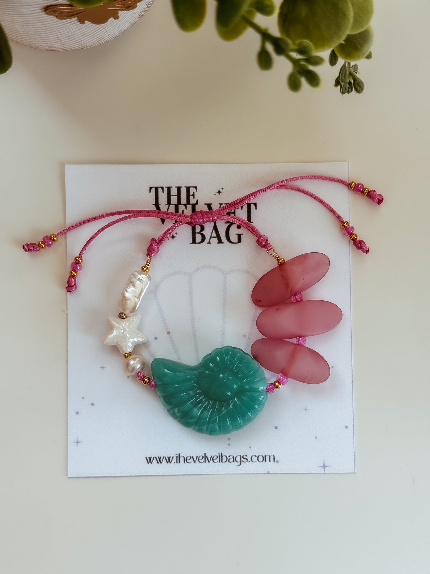 Arena bracelet