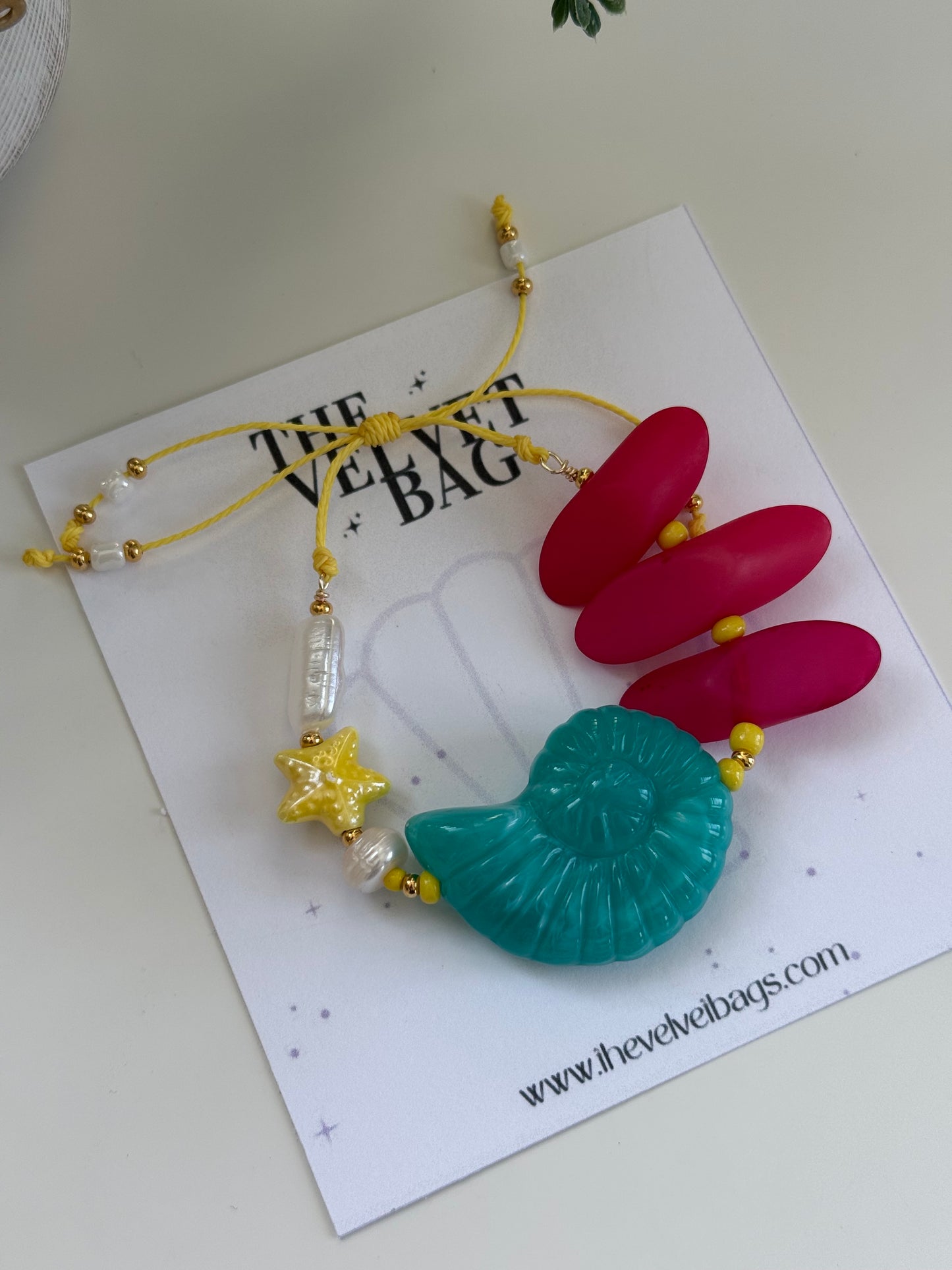 Arena bracelet
