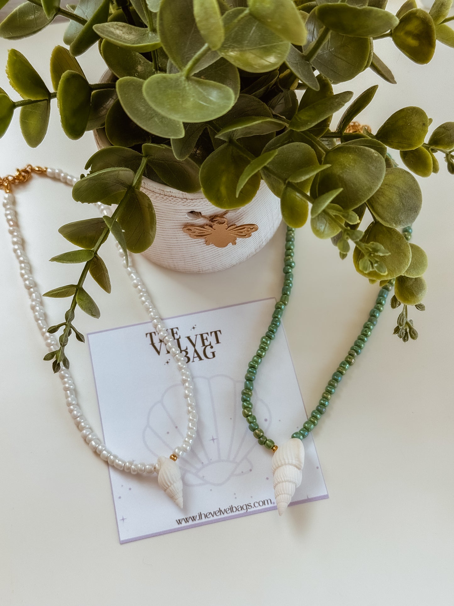 Vacation Choker