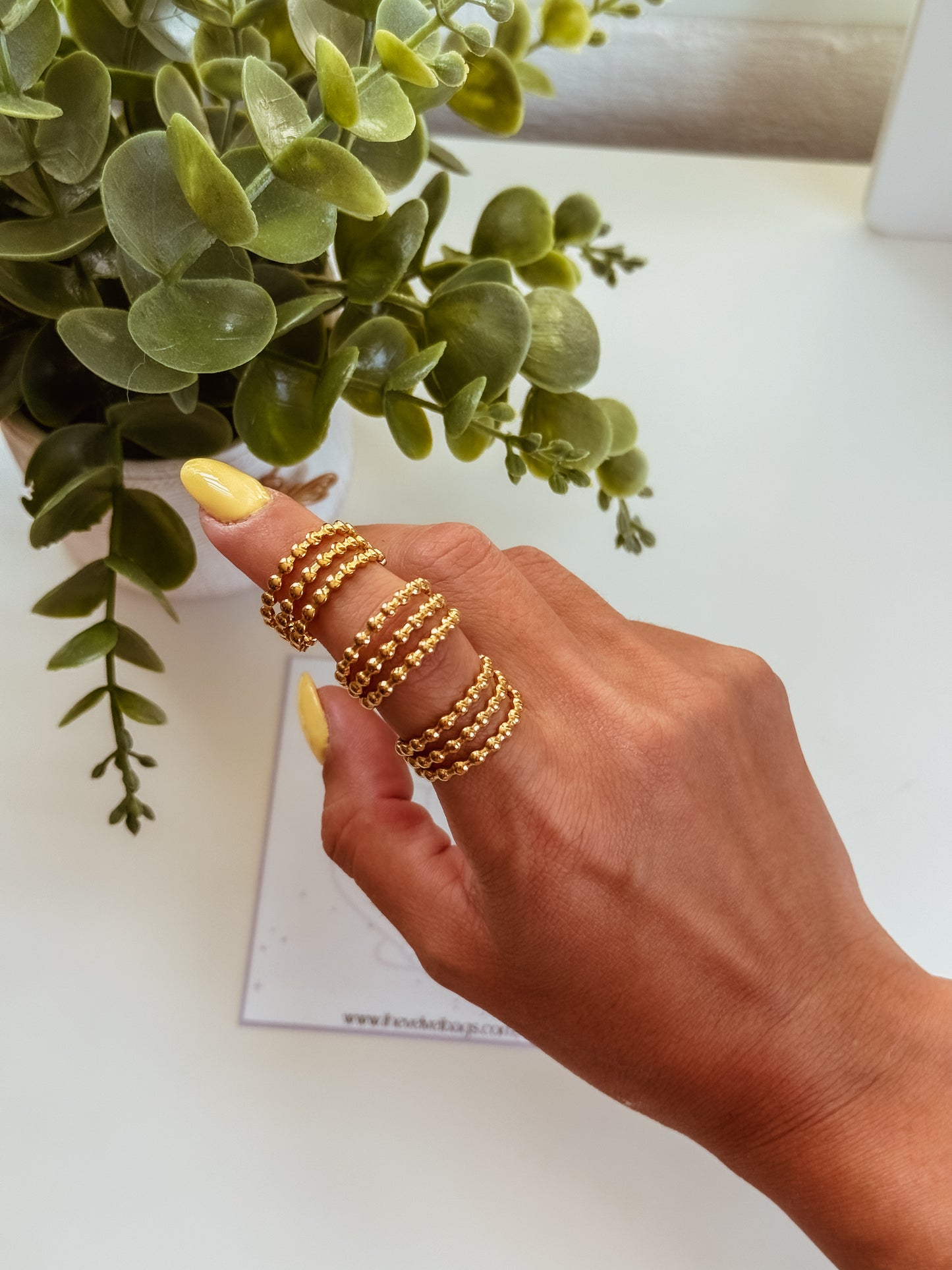 Dots ring