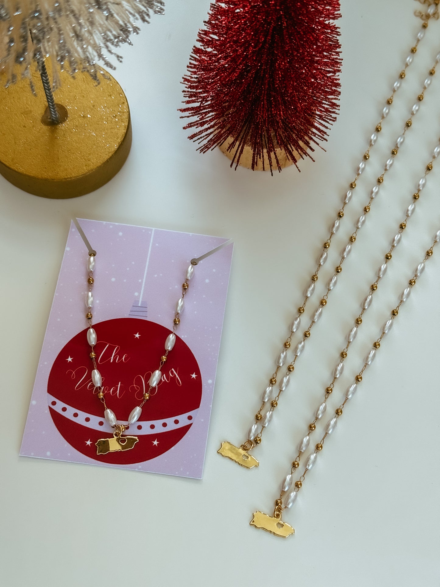 Love PR pearl necklace