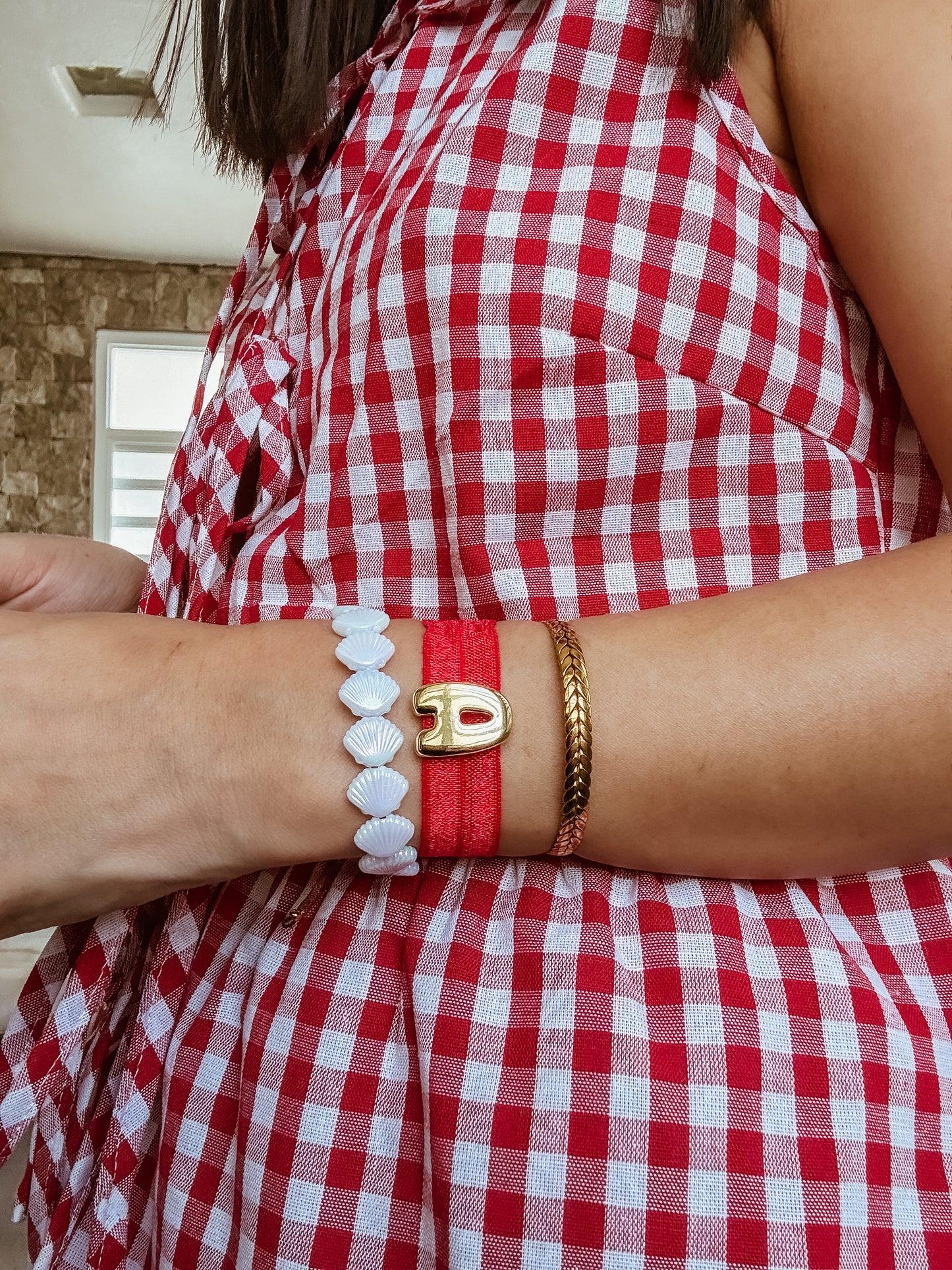 Initial elastic bracelet