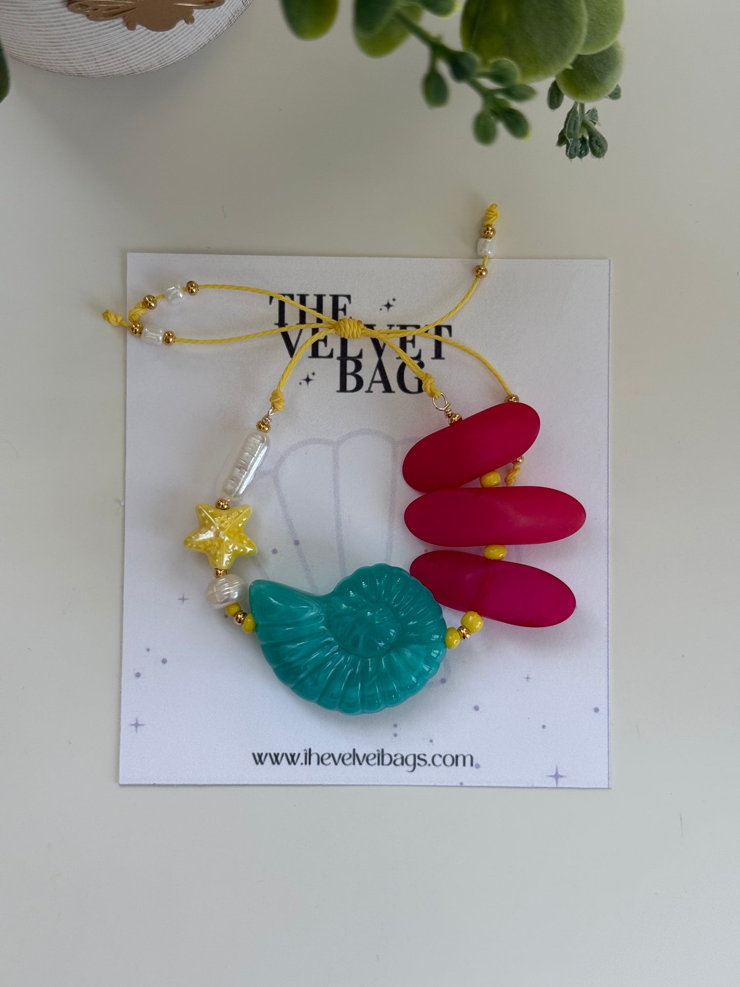 Arena bracelet