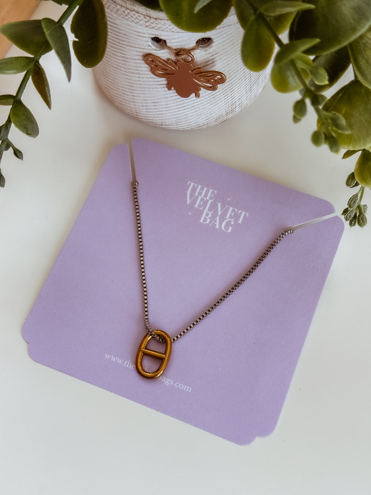 Scarlet Necklace