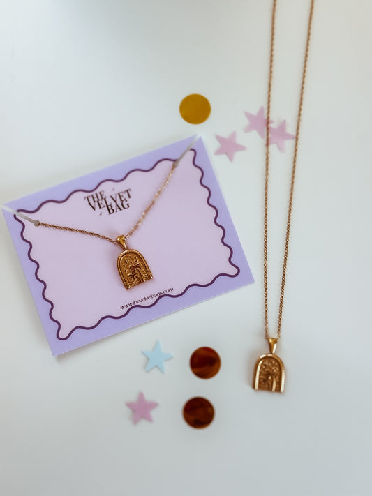 Las palmeras necklace