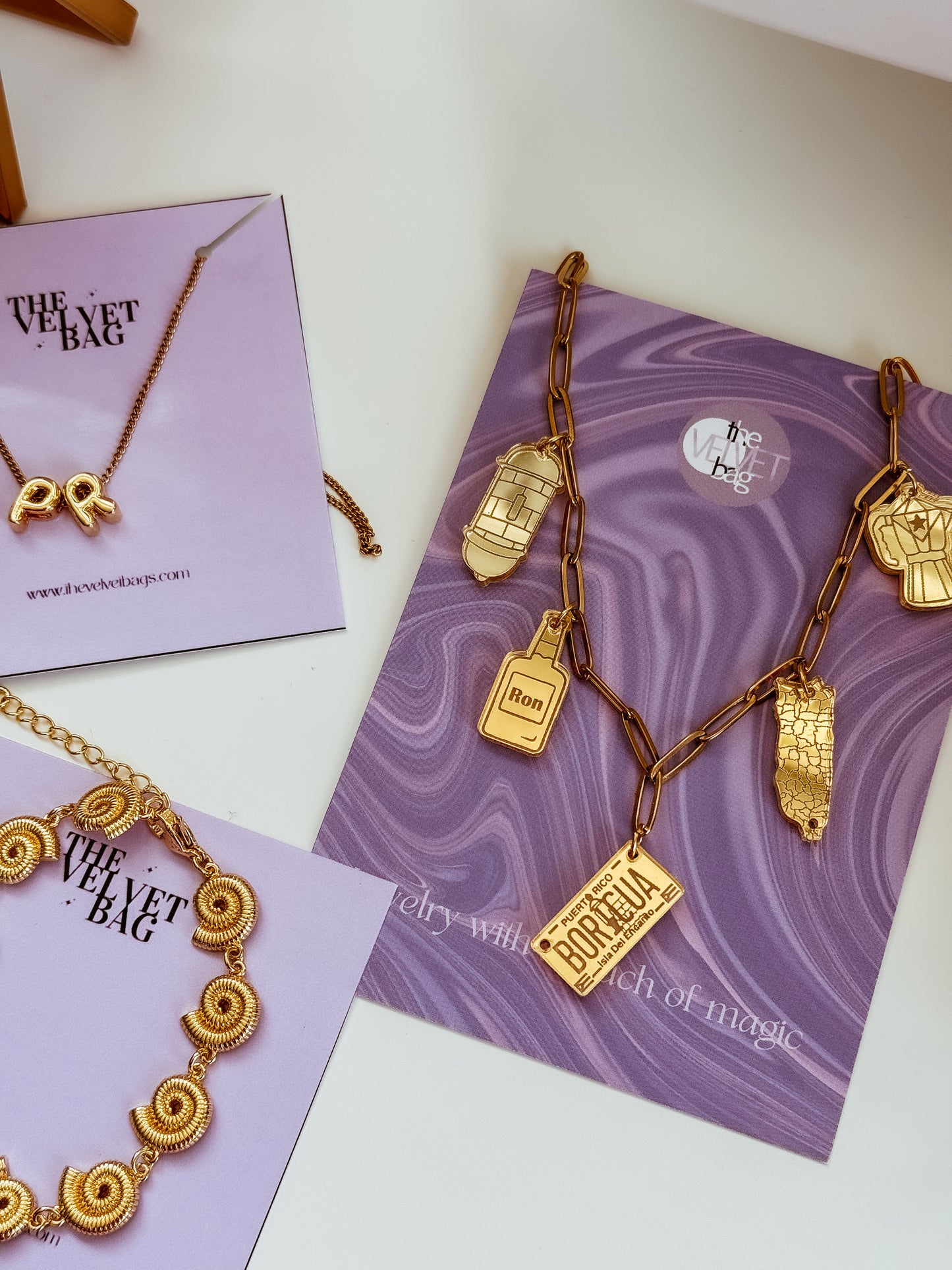 Cafe con Ron Necklace