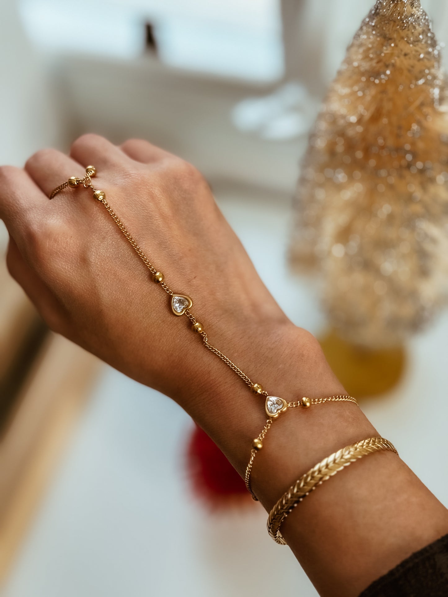 Sparkle Handchain Bracelet