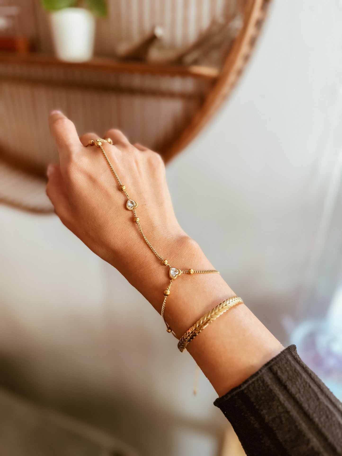 Sparkle Handchain Bracelet